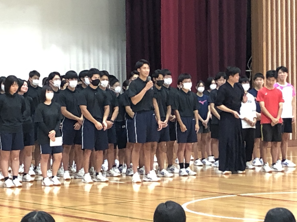 １１