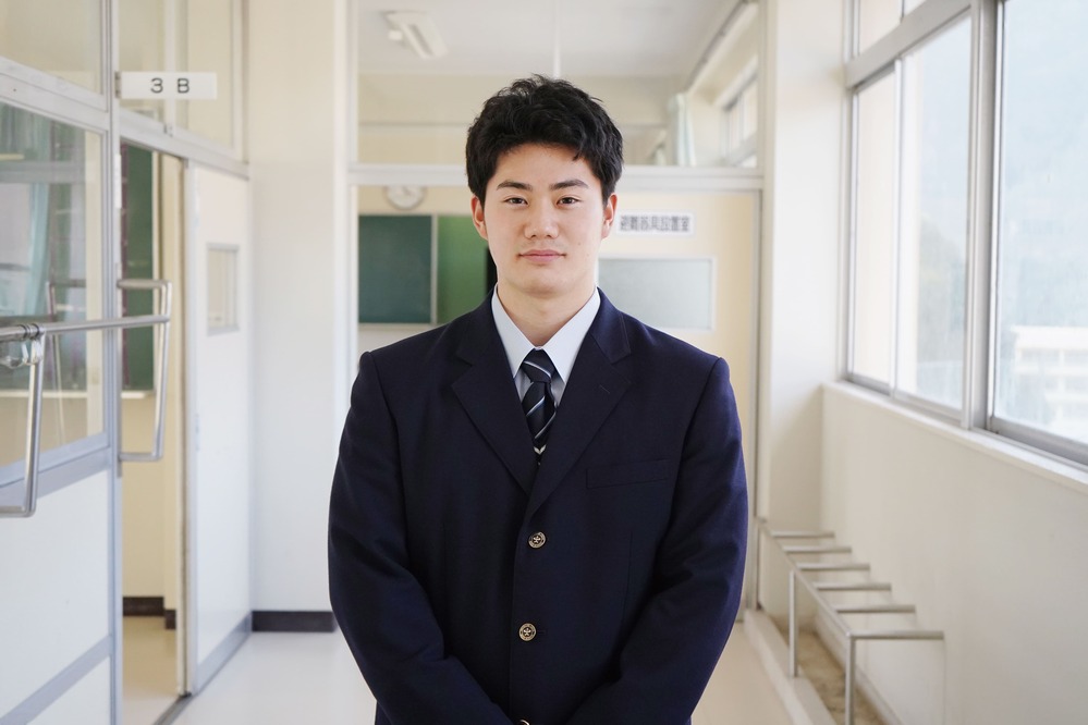 卒業生・河村さん